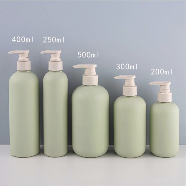 lash shampoo bottles